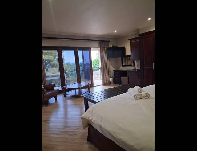 3,048M² HOTEL FOR SALE IN WATERKLOOF RIDGE